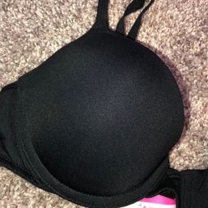 PINK Victoria's Secret Intimates & Sleepwear - Victoria’s Secret Pink Black Push Up Bra 34B PINK Victoria's Secret Intimates & Sleepwear - Victoria’s Secret Pink Black Push Up Bra 34B